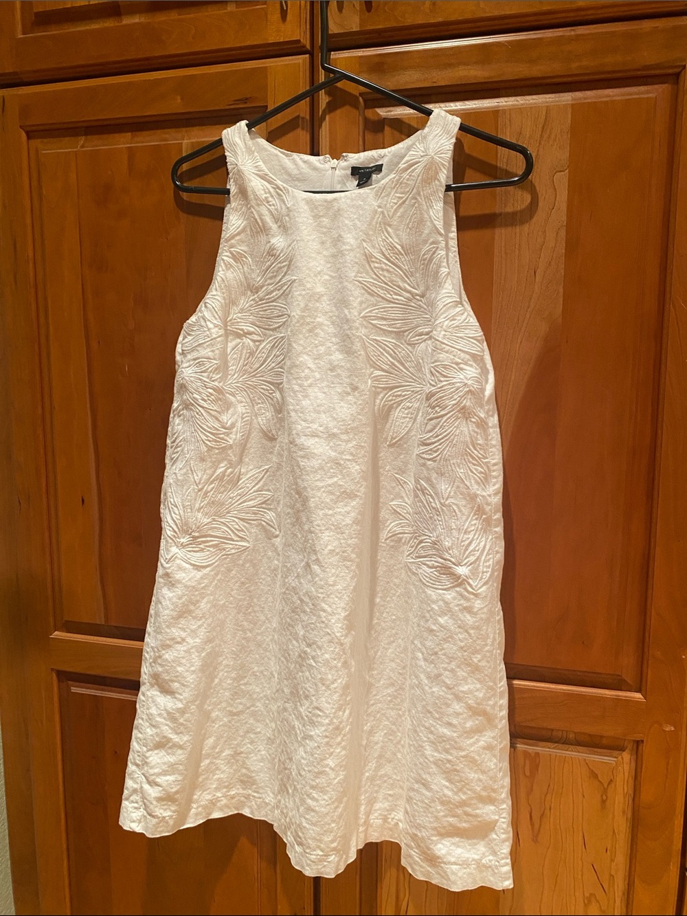 Ann Taylor White Sleeveless Dress